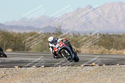 media/Dec-06-2025-CVMA (Sat) [[4a896cc04c]]/Race 6-Formula Twins-Formula 40 UL/